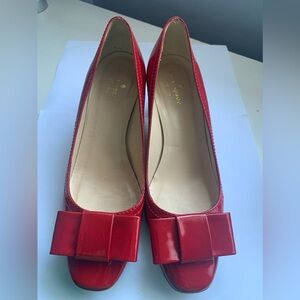 Kate Spade Red patent leather block heels pumps with bow 8B